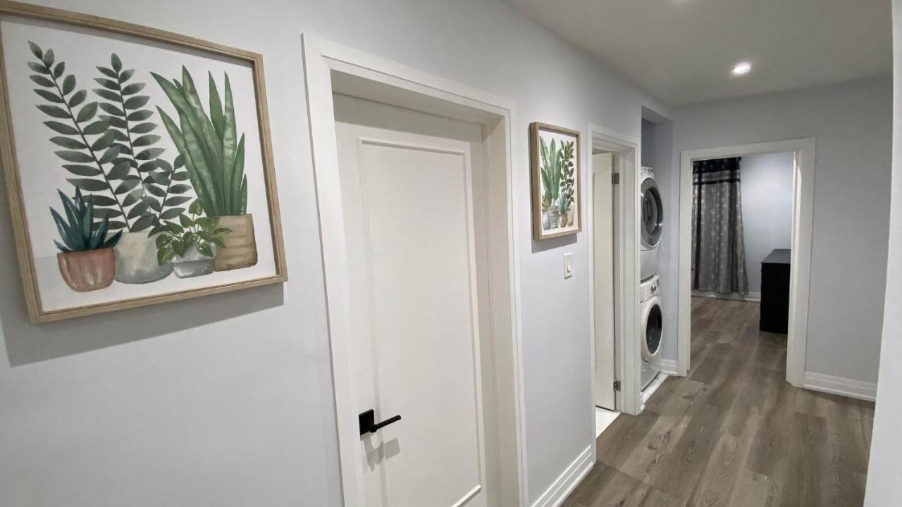 Spectacular 3 Bedroom 2 Wr House - Close To Airport Toronto Esterno foto