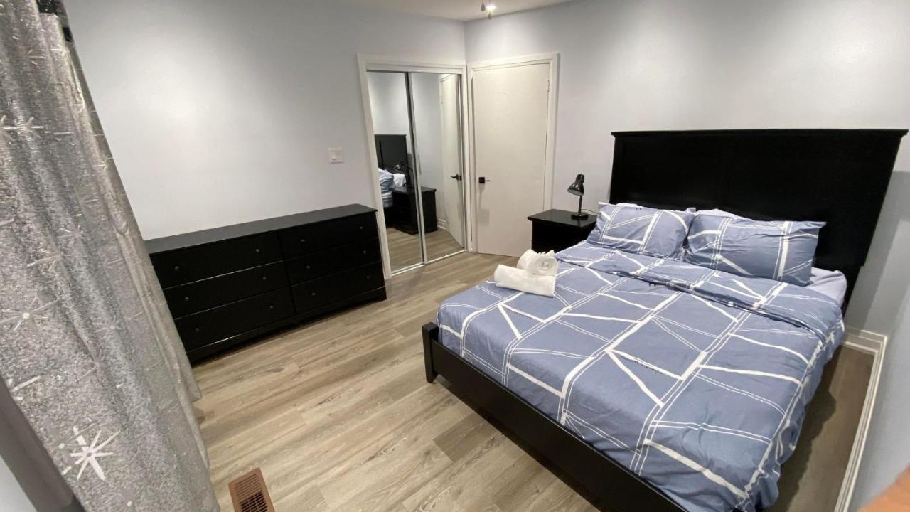 Spectacular 3 Bedroom 2 Wr House - Close To Airport Toronto Esterno foto