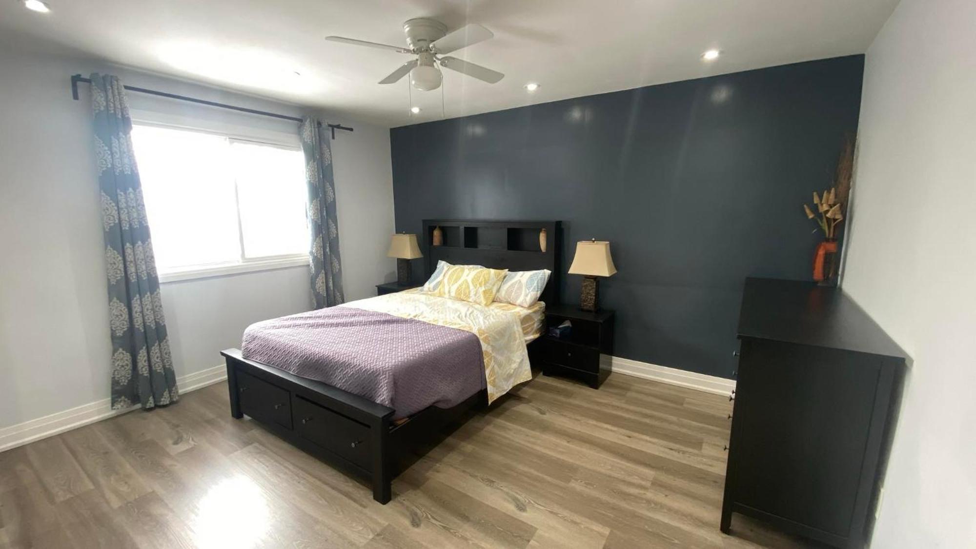 Spectacular 3 Bedroom 2 Wr House - Close To Airport Toronto Esterno foto